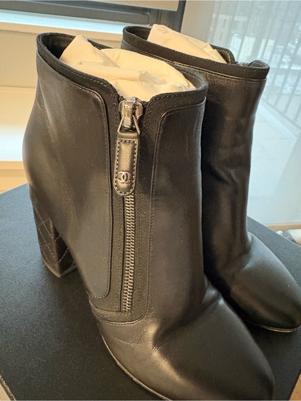 CHANEL Black Lambskin Quilted CC Heel Ankle Boots Size 40 - Picture 4 of 8